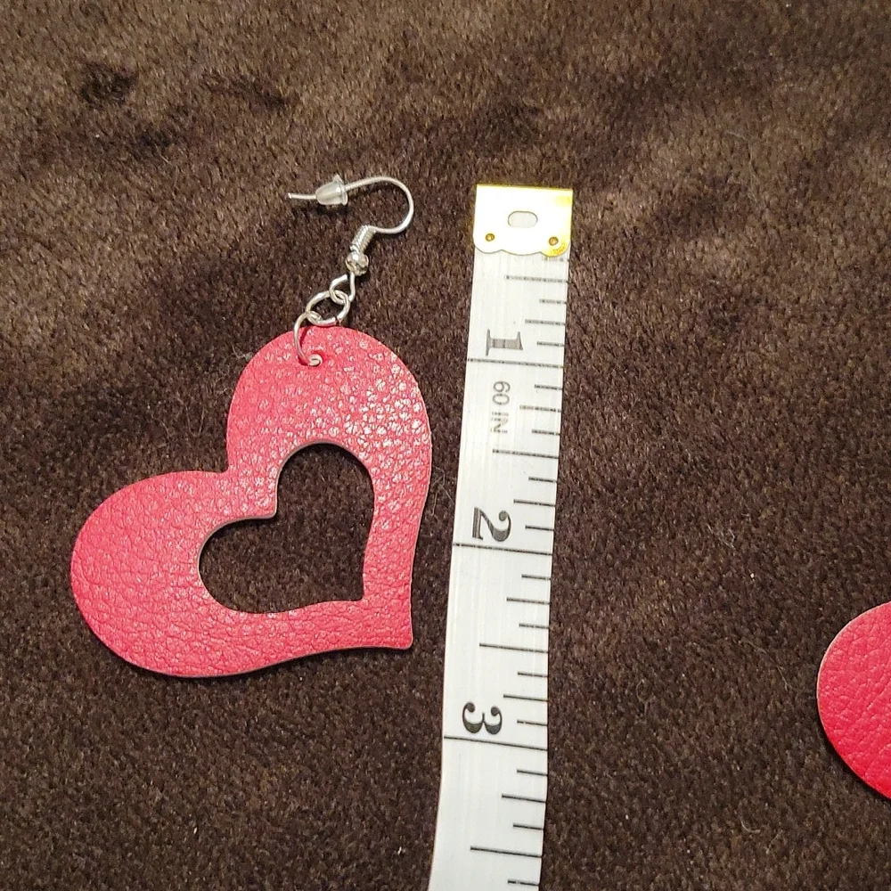 Heart Hollowed Faux Leather Earrings - Picture 4 of 4